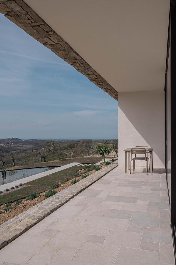 Monte Piccolo B&B บูเย ภายนอก รูปภาพ