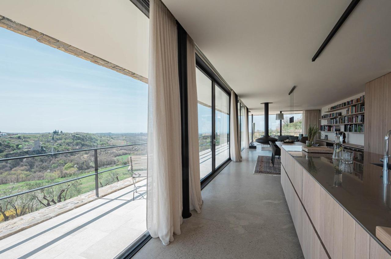 Monte Piccolo B&B บูเย ภายนอก รูปภาพ